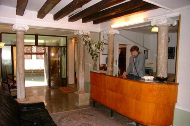 Hotel Caneva Venedig